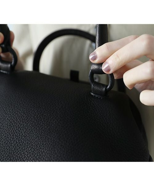 Mochi モチ mini gama bag 鹿革 ミニガマ口バッグ Mochi モチ mini gama bag [black]