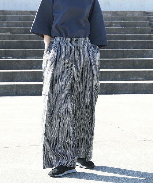 Edwina Hoerl.エドウィナホール.HOSE[SANFTMUT] [01/EH46P-03/秘密 black|white]_