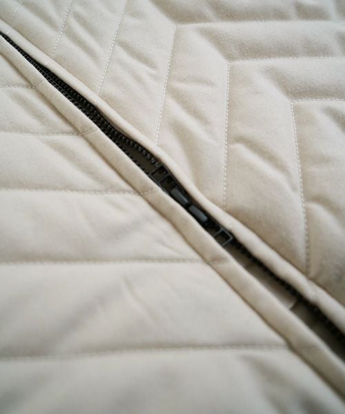 VU.ヴウ.zigzag stand collar bluson vu-a22-b12[OFF WHITE]:s_