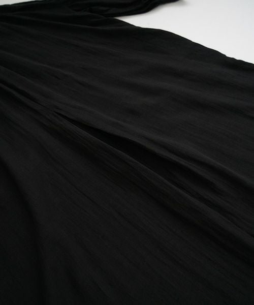 suzuki takayuki.スズキタカユキ.puff-sleeve dress [S231-24/black]