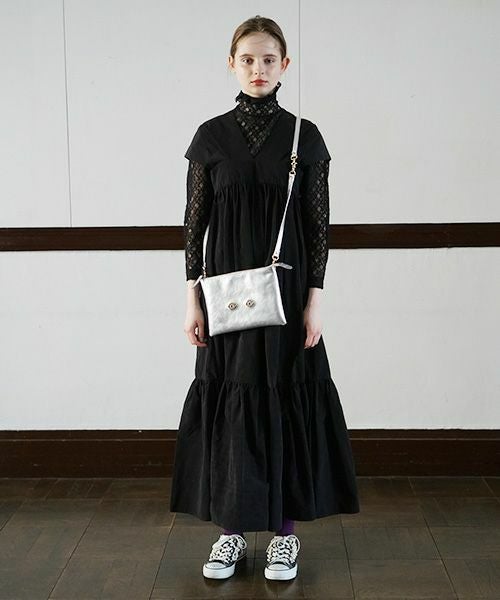 AHCAHCUM あちゃちゅむ お目目のバッグ[black]