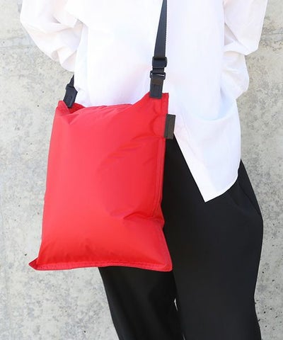 macromauro マクロマウロ.AIR BAG SHOULDER M [RED]_