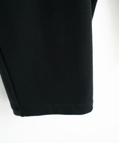 Mochi / home&miles.モチ / ホーム＆マイルズ.tapered sweatpants [black]