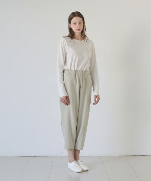 Mochi / home&miles.モチ / ホーム＆マイルズ.tapered sweatpants [chalk]