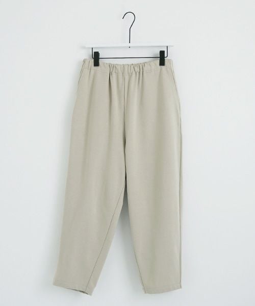 Mochi / home&miles.モチ / ホーム＆マイルズ.tapered sweatpants [chalk]