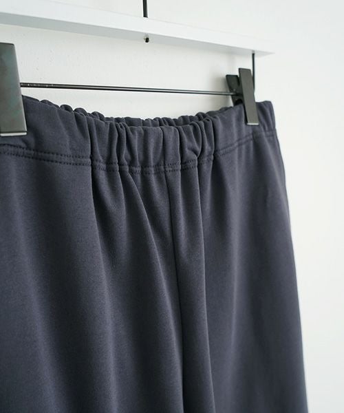 Mochi / home&miles.モチ / ホーム＆マイルズ.tapered sweatpants [charcoal grey]
