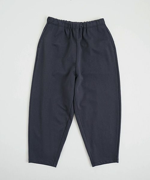 Mochi / home&miles.モチ / ホーム＆マイルズ.tapered sweatpants [charcoal grey]