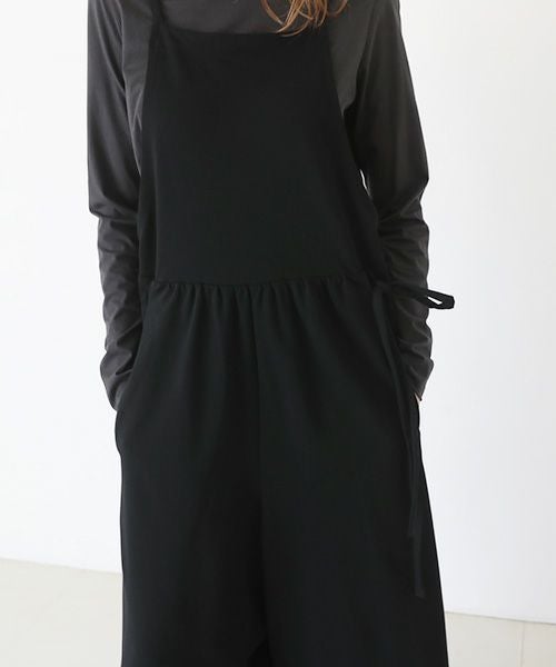 Mochi / home&miles.モチ / ホーム＆マイルズ.apron sweatsalopette [black]