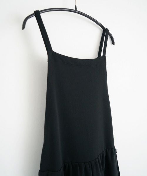 Mochi / home&miles.モチ / ホーム＆マイルズ.apron sweatsalopette [black]