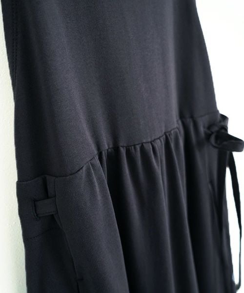 Mochi / home&miles.モチ / ホーム＆マイルズ.apron sweatsalopette [charcoal grey]