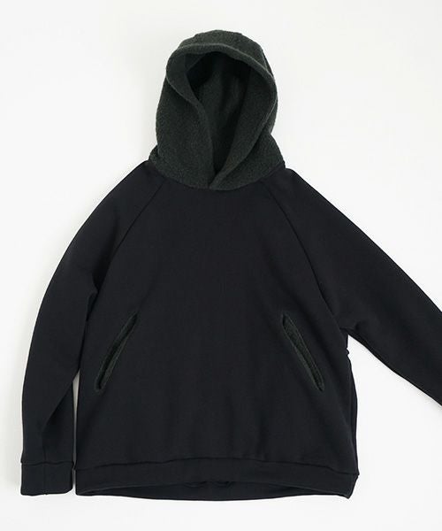 VU.ヴウ.ballon over boa hoody vu-a23-t06[BLACK×MOSS GREEN]