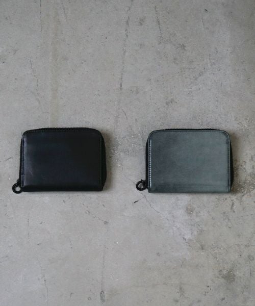 VUm PRODUCT B13 zip wallet wax cow leather / wax black