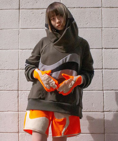 BALMUNG  バルムング.23AW01 フロウクロスフーディ[ダークカーキ]