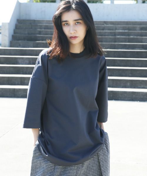 Edwina Hoerl.エドウィナホール.T-SHIRT[ALLTAGSHELD] [14B/EH46TS-02/darkgrey]_