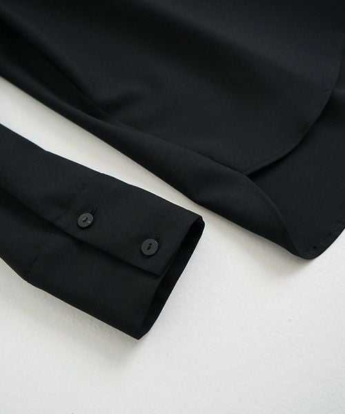 Mochi モチ Mochi公式 Mochi通販 Mochi服 Mochiツイッター Mochiインスタ fly front tuck blouse [black]