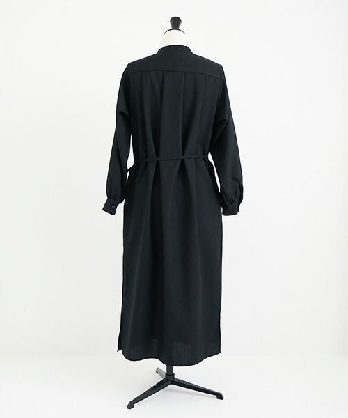 Mochi.モチ.tuck shirt dress [black]