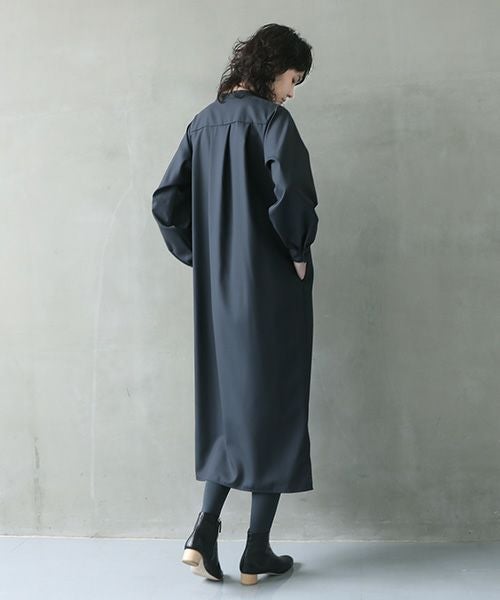 Mochi.モチ.tuck shirt dress [dark moss grey]
