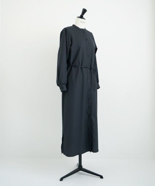Mochi.モチ.tuck shirt dress [dark moss grey]