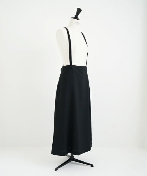 Mochi.モチ.harf tucked skirt [black]