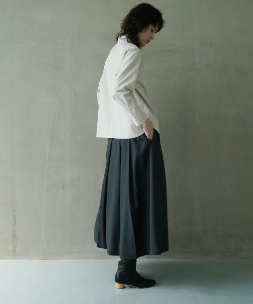 Mochi.モチ.harf tucked skirt [dark moss grey]
