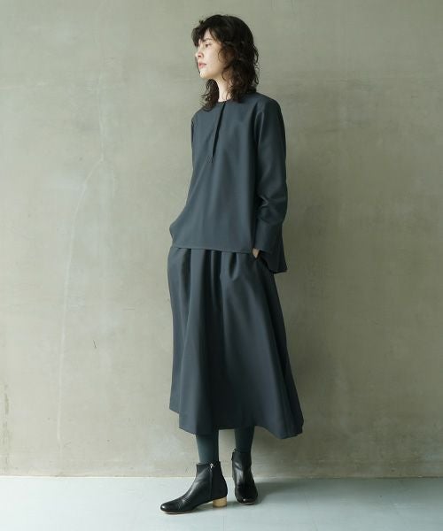 Mochi.モチ.harf tucked skirt [dark moss grey]