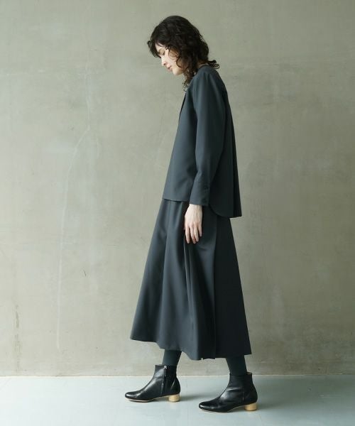 Mochi.モチ.harf tucked skirt [dark moss grey]