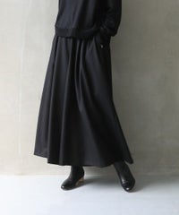 Mochi.モチ.flare wide pants [black]