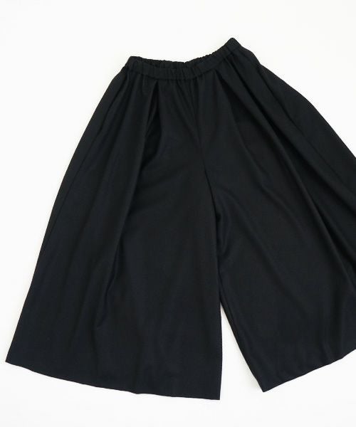 Mochi.モチ.flare wide pants [black]