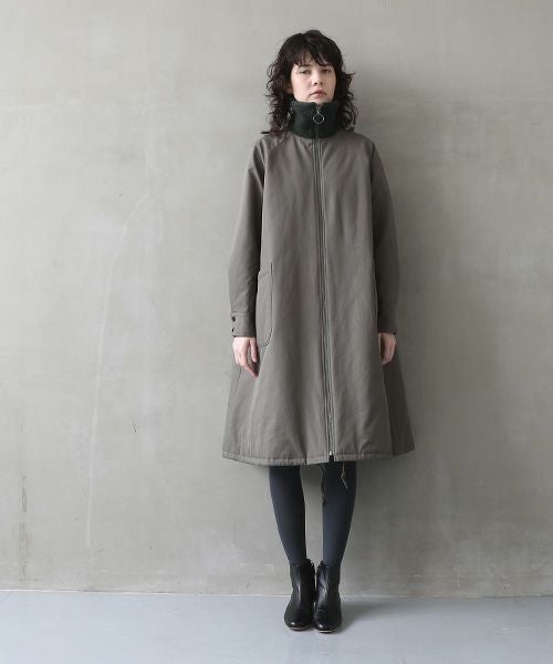 Mochi.モチ.finx gabardine coat [dark moss green]