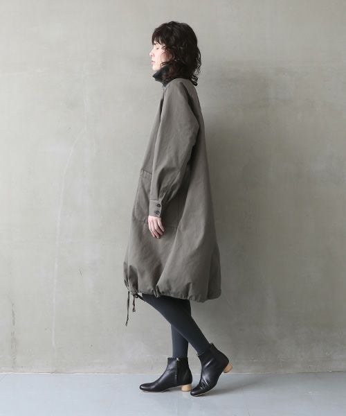 Mochi.モチ.finx gabardine coat [dark moss green]