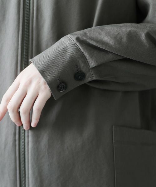 Mochi.モチ.finx gabardine coat [dark moss green]