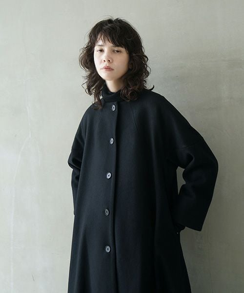 Mochi.モチ.a-line coat [black]