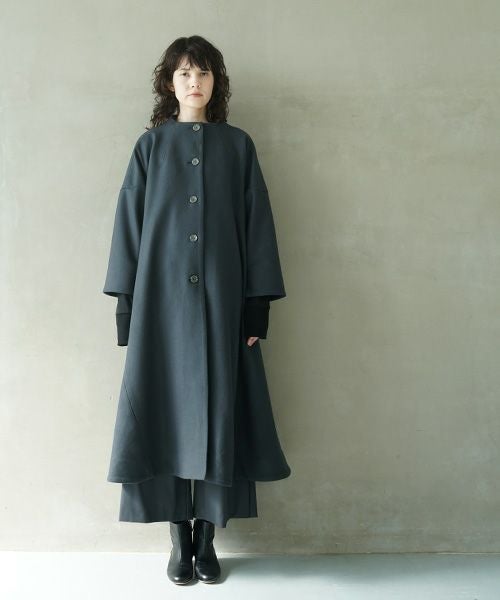 Mochi.モチ.a-line coat [dark moss grey]