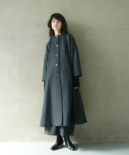 Mochi モチ a-line coat [dark moss grey]