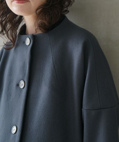Mochi モチ a-line coat [dark moss grey]