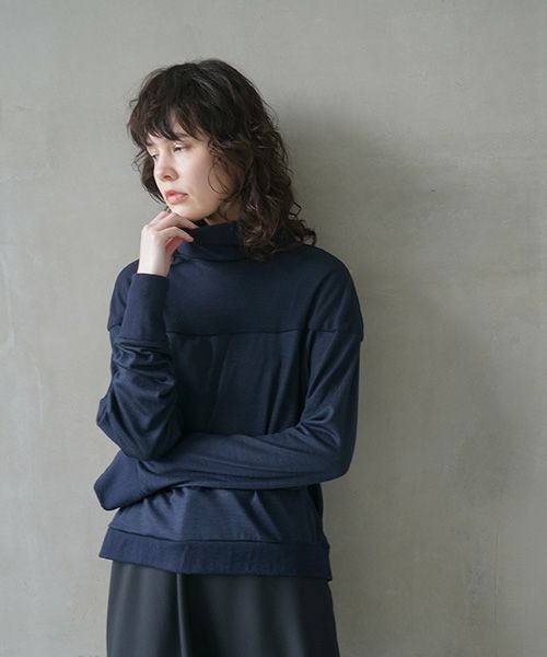Mochi.モチ.turtleneck knit [navy]