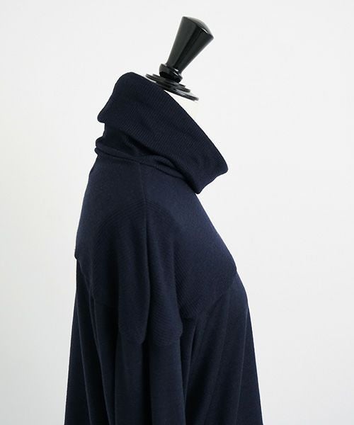 Mochi.モチ.turtleneck knit [navy]