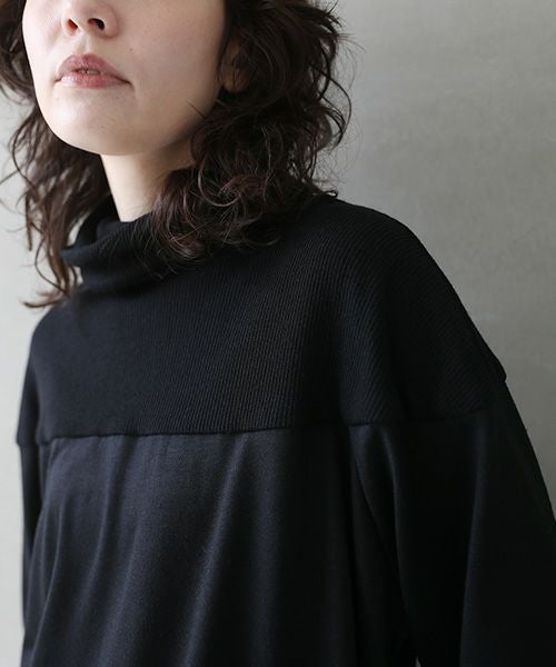 Mochi.モチ.turtleneck knit [black]