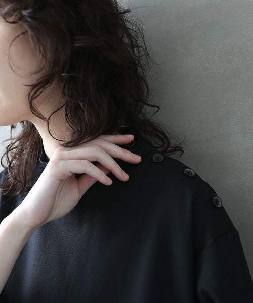 Mochi.モチ.hight neck tuck dress [black]