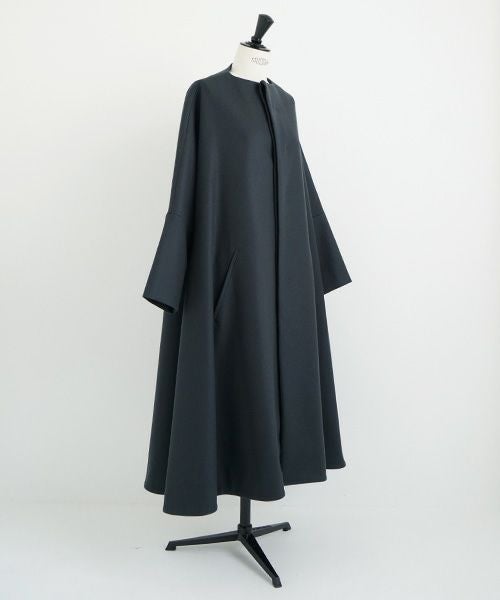 Mochi モチ　Aラインノーカラーコート　ウール　dark grey moss Mochi モチ no collar coat [dark moss grey]