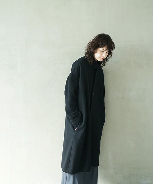 Mochi.モチ.v-neck no collar coat [black]