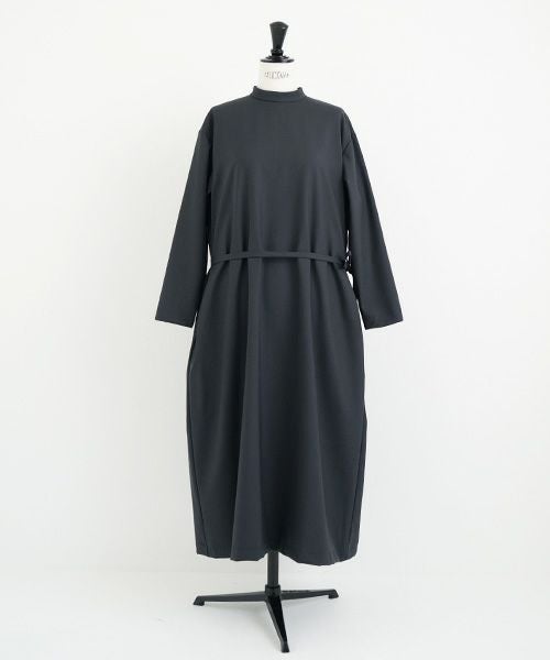 Mochi モチ high neck dress [dark moss grey]