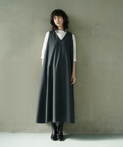 Mochi.モチ.v-neck dress [dark moss grey]