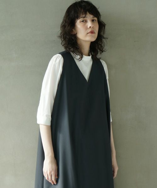 Mochi.モチ.v-neck dress [dark moss grey]