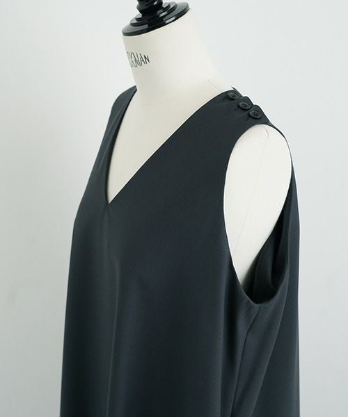 Mochi.モチ.v-neck dress [dark moss grey]