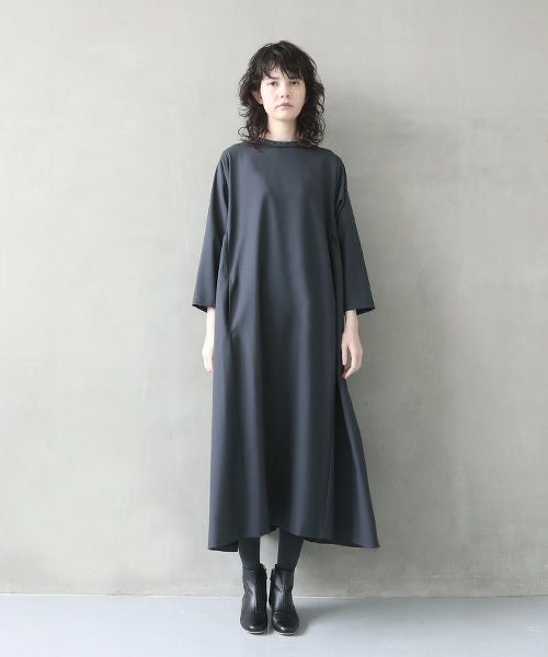 Mochi.モチ.trapeze dress  [dark moss grey]