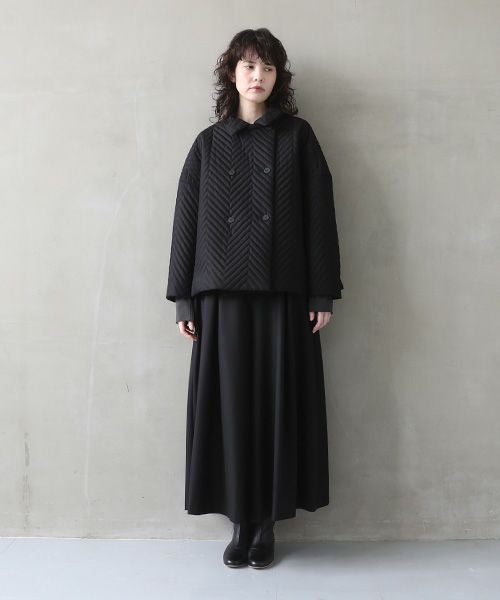 Mochi モチ quilted jacket [black]