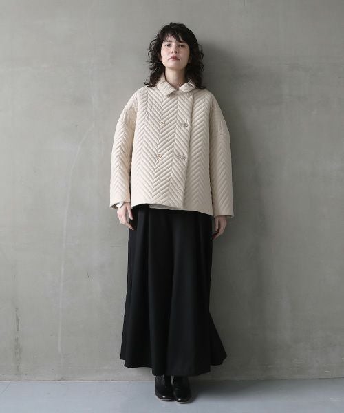Mochi.モチ.quilted jacket  [off beige]