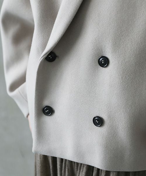 suzuki takayuki スズキタカユキ short coat [A241-22/ice grey]