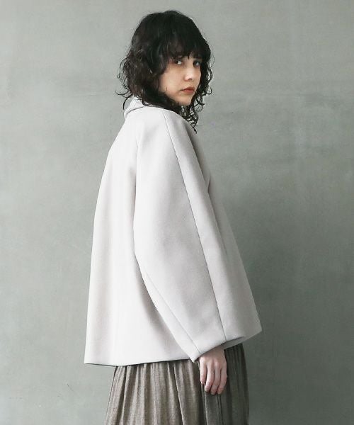 suzuki takayuki.スズキタカユキ.short coat [A241-22/ice grey]